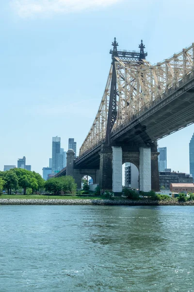 Queensboro Köprüsü ve Queens New York Amerika Birleşik Devletleri — Stok fotoğraf