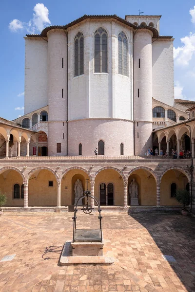 İtalya'daki Assisi Kilisesi — Stok fotoğraf