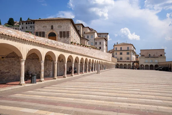 Kerk van Assisi in Italië — Stockfoto