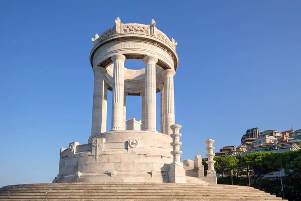 Ancona, İtalya'nın düşmüş anıtı — Stok fotoğraf