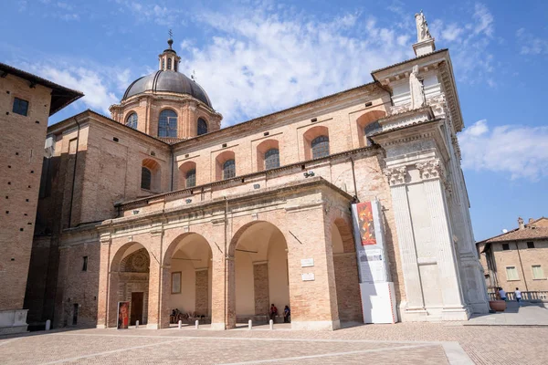 Urbino Marche Włochy plac — Zdjęcie stockowe