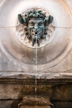 Marche İtalya'da bacchus çeşme