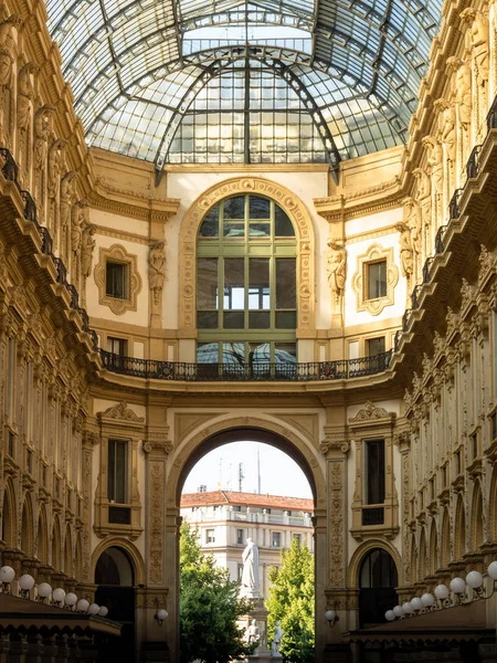 Галерея Витторио Эммануила II в Милане — стоковое фото