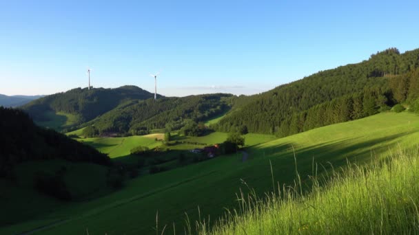Elektrownia Wiatrowa Rejonie Schwarzwaldu — Wideo stockowe