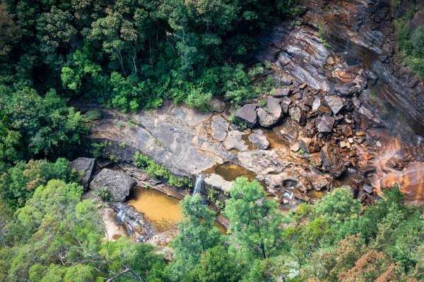 Avustralya 'daki Mavi Dağlarda Şelale — Stok fotoğraf