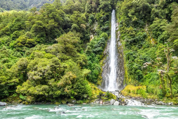 Thunder Creek Falls, Nova Zelândia — Fotografia de Stock