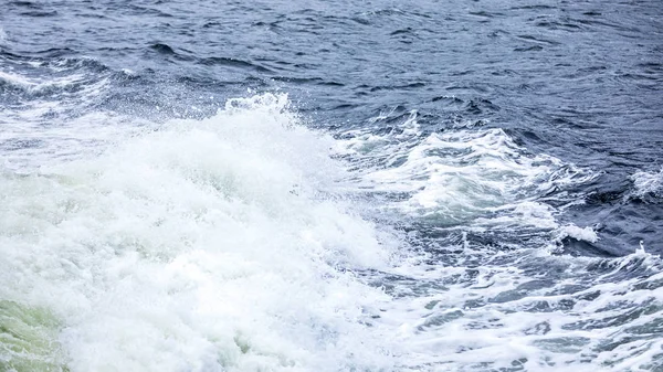 Fırtınalı okyanus manzarası arka planı — Stok fotoğraf
