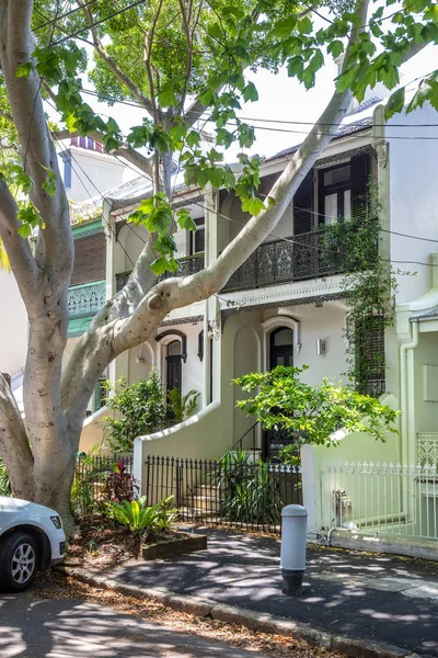Een typisch terras huis in Sydney Australië — Stockfoto