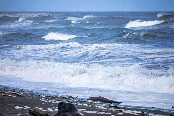 Stormachtige oceaan landschap achtergrond — Stockfoto