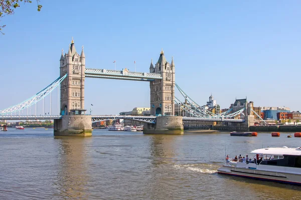 Londra 'daki kule köprüsü — Stok fotoğraf