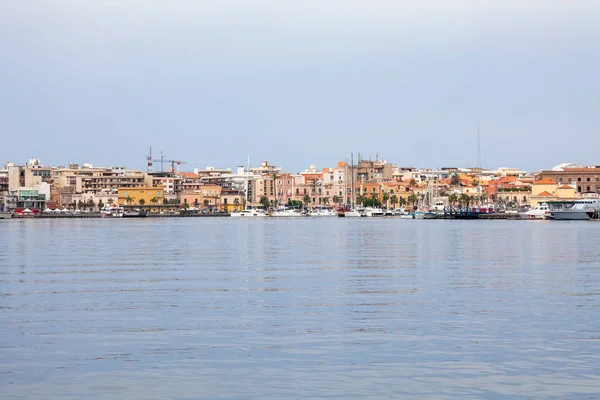 Vista su Milazzo Sicilia Italia — Foto Stock