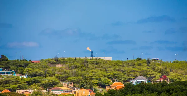 Burning Refinery Tower on Curacao — Stock Photo, Image