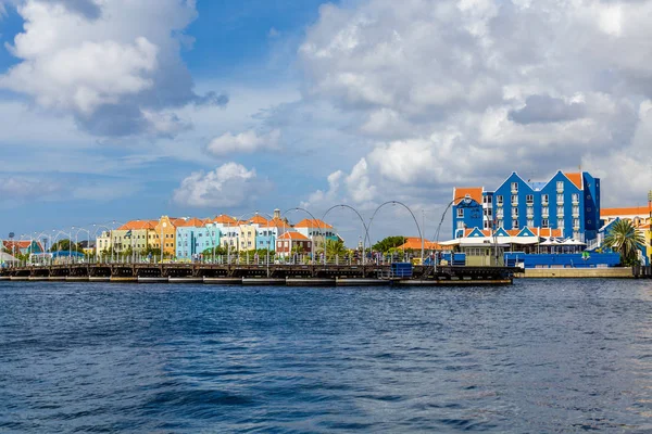 Open ponton brug in Curacao — Stockfoto