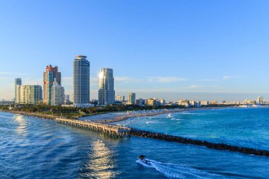 Miami Beach ve kınamak