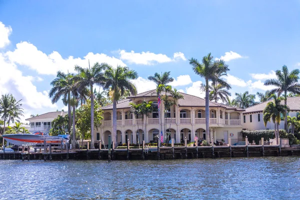 Casa grande en Fort Lauderdale — Foto de Stock