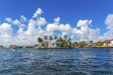Fort Lauderdale şehrinde büyük ev