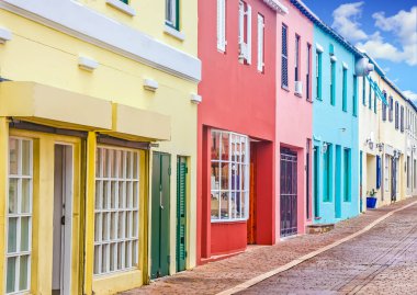 Bermuda 'daki Renkli Dükkanlar