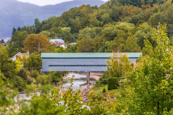 An Old Covered Bridge — Stock Photo, Image