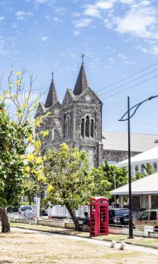 Eski kilise ötesinde St Kitts Park