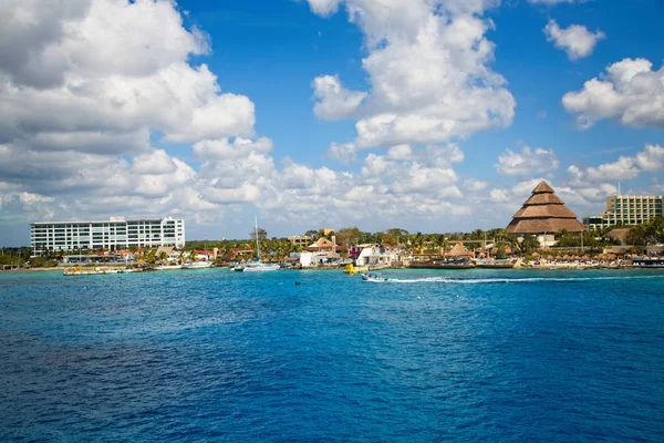Otel ve barlarda Cozumel
