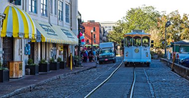 Trolley Spankys