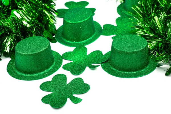 Hats Shamrocks and Festive Ribbon — Stock Photo, Image