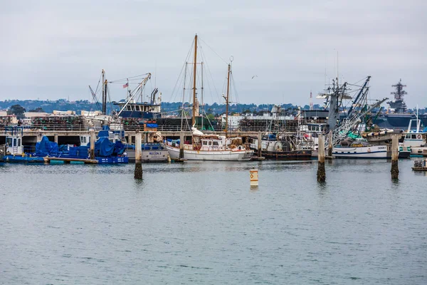 Gamla fiskebåtar i San Diego — Stockfoto