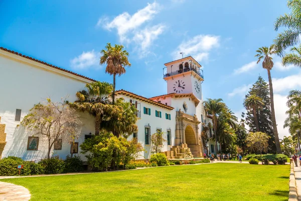 Budynek sądu w Santa Barbara — Zdjęcie stockowe