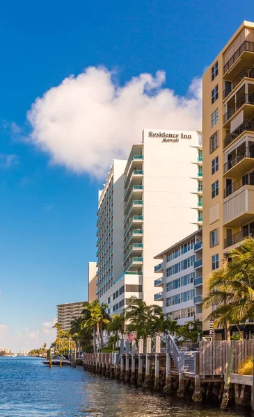 Residence Inn Fort Lauderdale — Stock Photo, Image