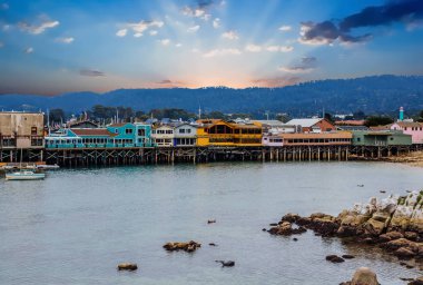 Monterey Pier gün batımı