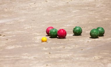 Plajda Bocce Topları