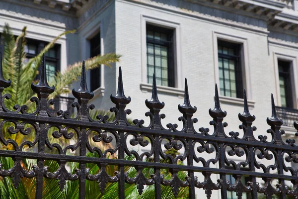 Чорний паркан на Білому домі — стокове фото