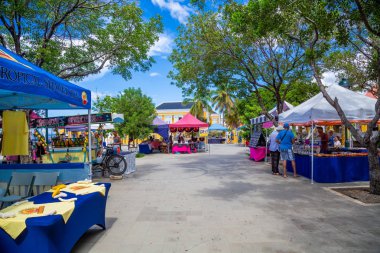 Sanatçı pazarı-Bonaire
