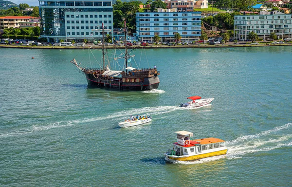 Ferry Tour en Piratenboot in Saint Lucia — Stockfoto