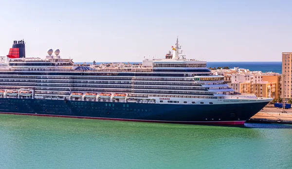 Cunard Rainha Elizabeth — Fotografia de Stock