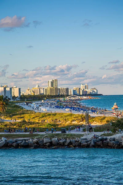 Canale di spedizione a Fort Lauderdale Beach — Foto Stock