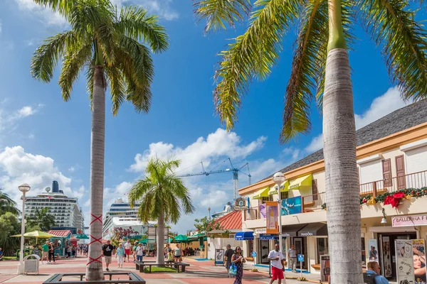 Hafengebiet auf sint maarten — Stockfoto