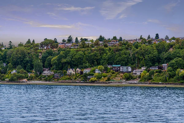 Puget Sound'da Renkli Evler