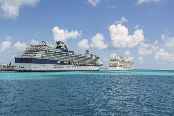 Berühmtheiten und norwegische Schiffe in Bermuda — Stockfoto