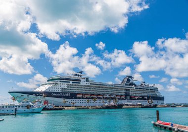 Bermuda'da Ünlüler Zirvesi