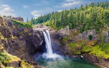 Snoqualmie Falls Pleasant Gökyüzü altında