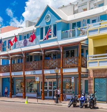 A. S. Cooper Hamilton 'da.