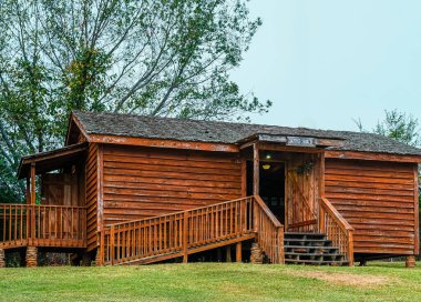 eski moda evi