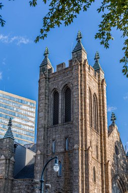 Şehrin Eski Çan Kulesi