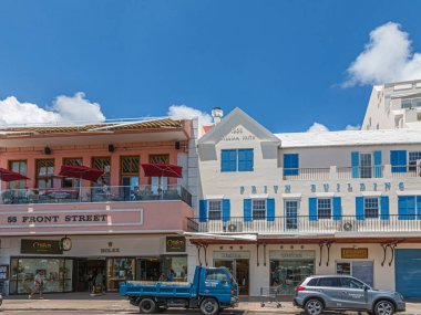 Frith Binası ve 55 Front Caddesi.