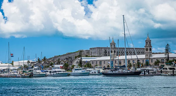 Plachetnice v Nelsons Dockyard — Stock fotografie