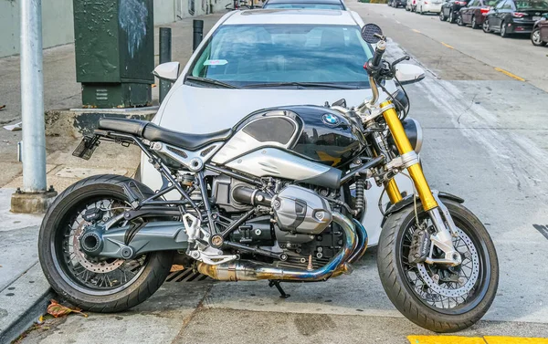 BMW Motorcycle on Streets of San Francisco — Stock Photo, Image