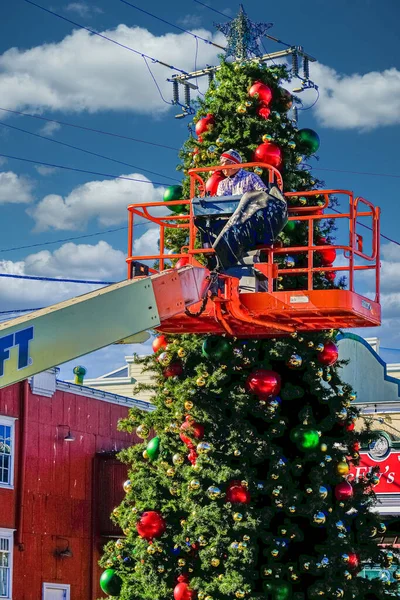 Monterey 'de Noel Ağacı Dekorasyonu — Stok fotoğraf