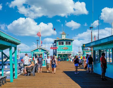 Avalon Boardwalk 'ta turistler