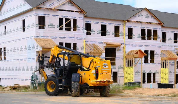 Forklift at New Condo Construction — Stock Photo, Image